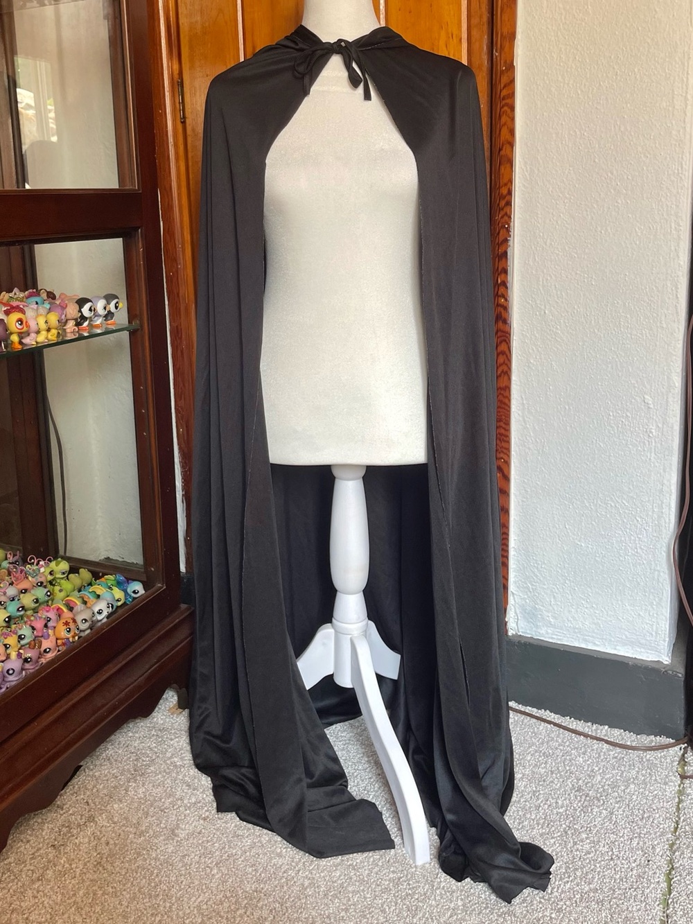 Unisex Black Spirit Halloween Tie Neck Gothic Cape